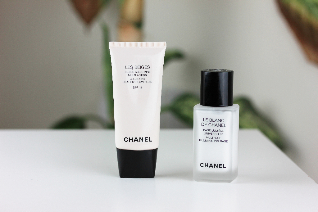 chanel illuminating base - Google Search  Loose powder foundation, Loose  powder, Simple skincare