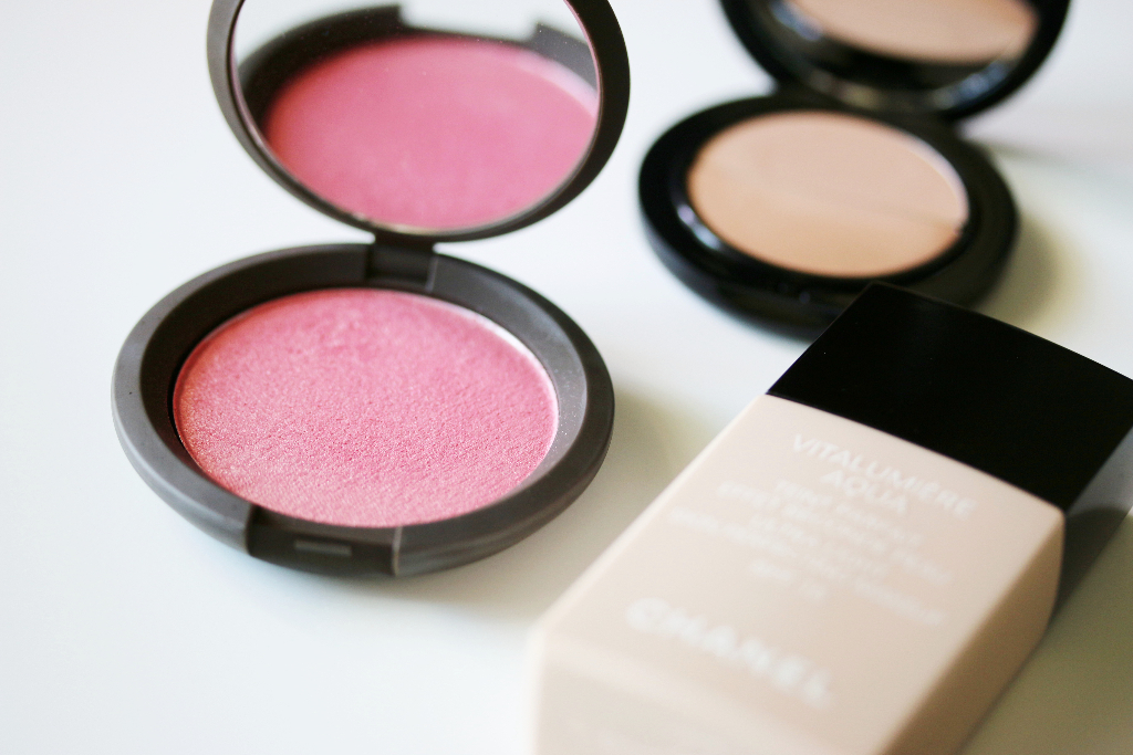 Becca Luminous Blush Camellia