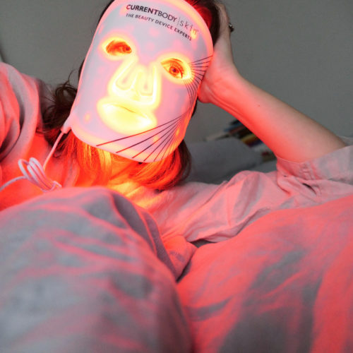 LED Face Masks | Light Therapy at Home | Simone Scribes