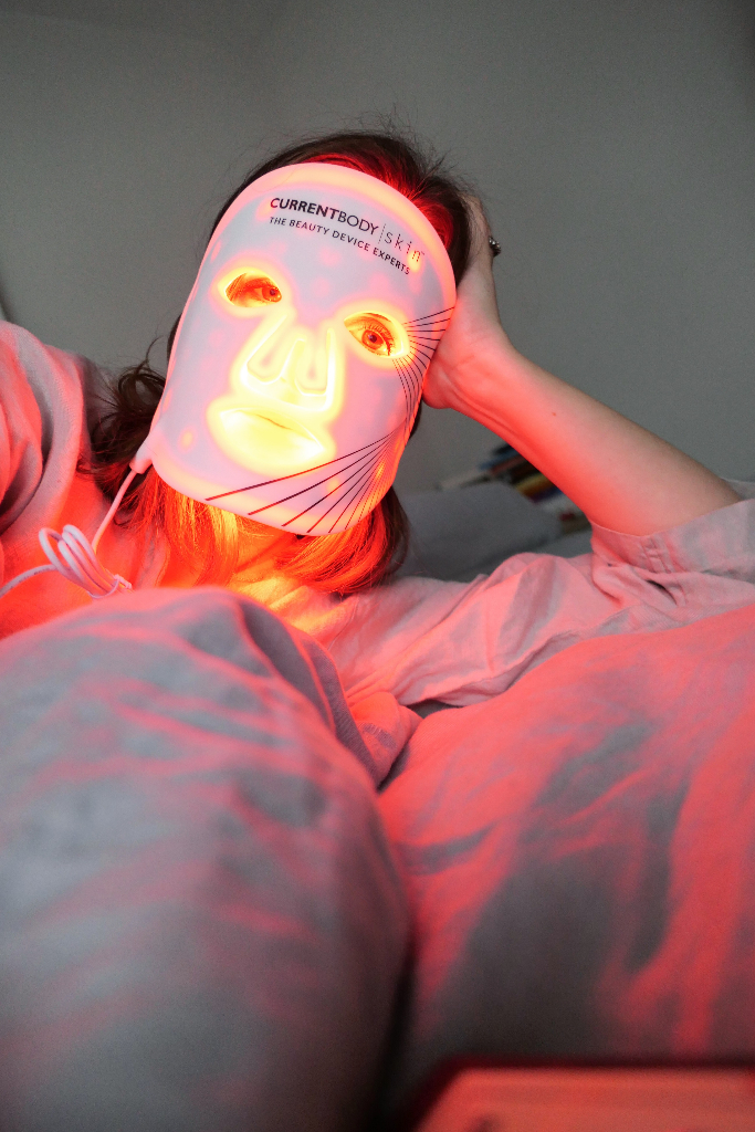 The Lowdown on LED Face Masks | Simone Scribes