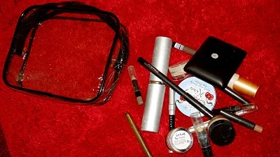 In The Bag – Siobhan McDonnell/Makeup Artist